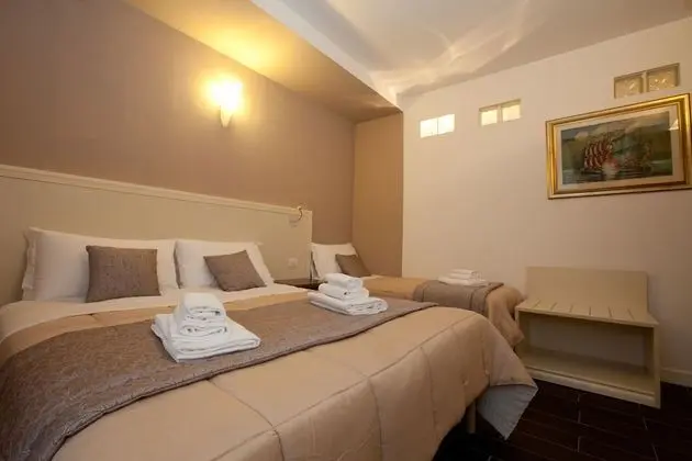 Family Üç Kişilik Oda, Birden Çok Yatak Odası