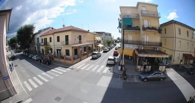 Tek Büyük Yataklı Oda, Banyolu/Duşlu