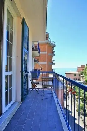 Classic Tek Büyük Yataklı Oda, Balkon, Deniz Manzaralı (Rosa)