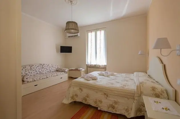 Superior Tek Büyük Yataklı Oda, Küçük Mutfak (Gialla)