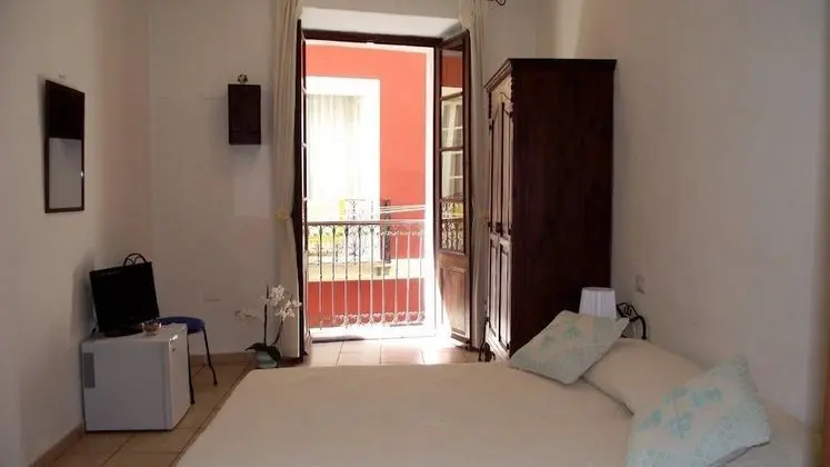 Tek Büyük veya İki Ayrı Yataklı Oda, Özel Banyo