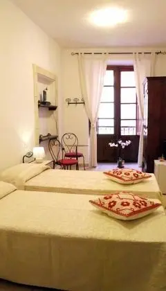 Tek Büyük veya İki Ayrı Yataklı Oda, Özel Banyo