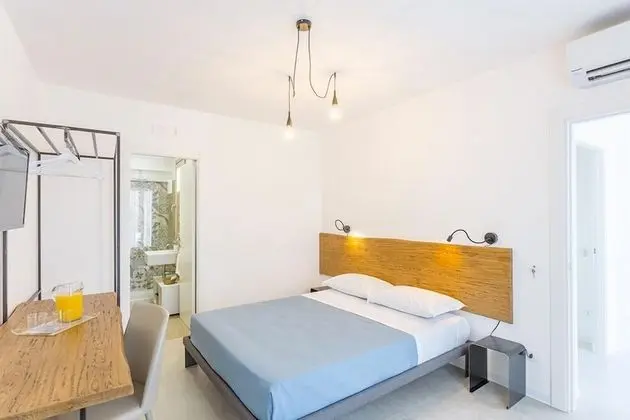 Üç Kişilik Oda, Balkon