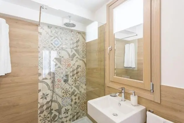 Üç Kişilik Oda, Balkon