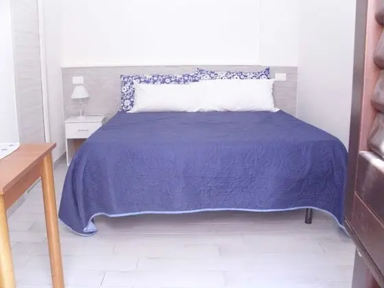 Tek Büyük Yataklı Oda, Banyolu/Duşlu