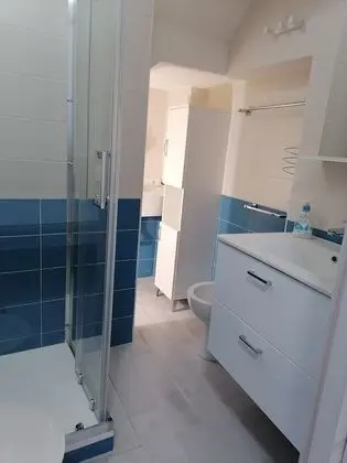 Tek Büyük Yataklı Oda, Banyolu/Duşlu