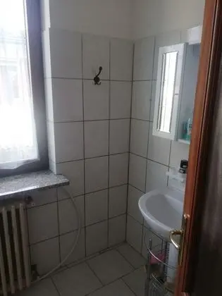 İki Ayrı Yataklı Oda, Ortak Banyo (Gialla)