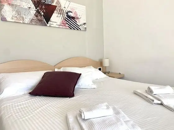 Comfort Tek Büyük veya İki Ayrı Yataklı Oda