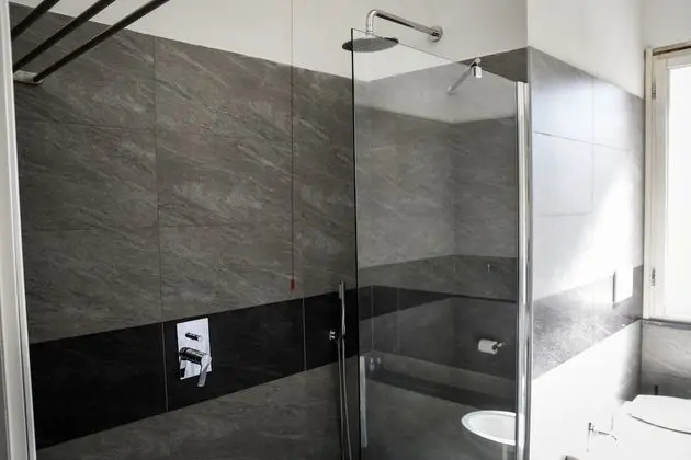 Standard Tek Büyük veya İki Ayrı Yataklı Oda, Özel Banyo