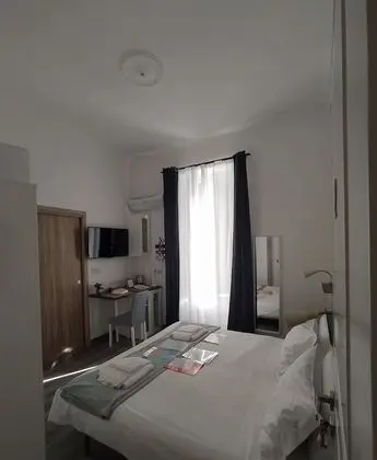 Comfort Tek Büyük veya İki Ayrı Yataklı Oda, Özel Banyo, Şehir Manzaralı