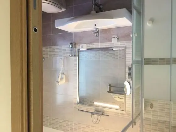 Comfort Tek Büyük Yataklı Oda, Şehir Manzaralı