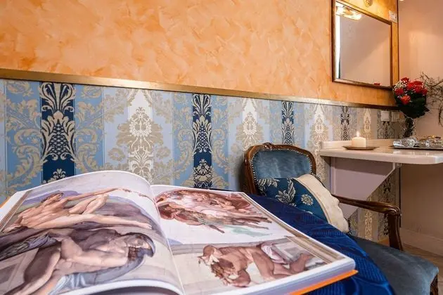 Tek Büyük Yataklı Oda