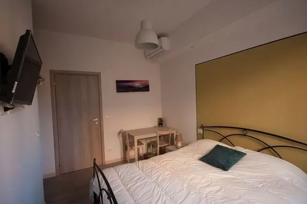 Business Tek Büyük Yataklı Oda