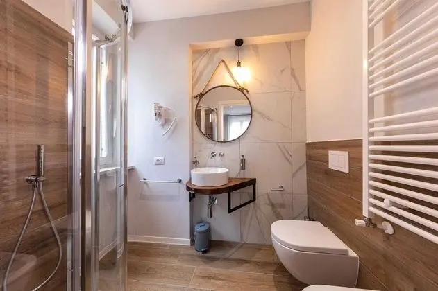 Standard Tek Büyük veya İki Ayrı Yataklı Oda