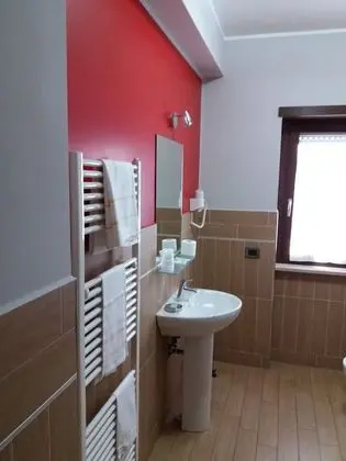 Comfort Tek Büyük veya İki Ayrı Yataklı Oda