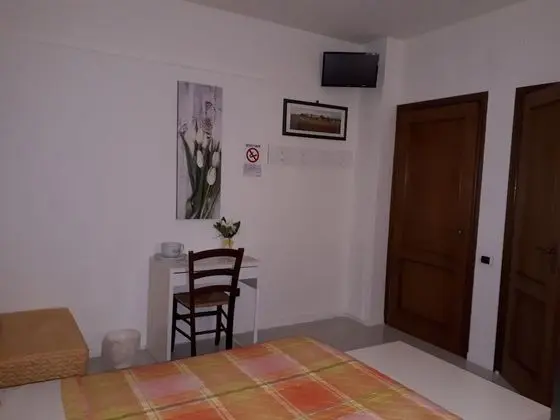 Family Tek Büyük Yataklı Oda