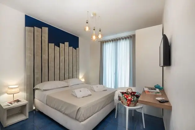 Deluxe Tek Büyük veya İki Ayrı Yataklı Oda