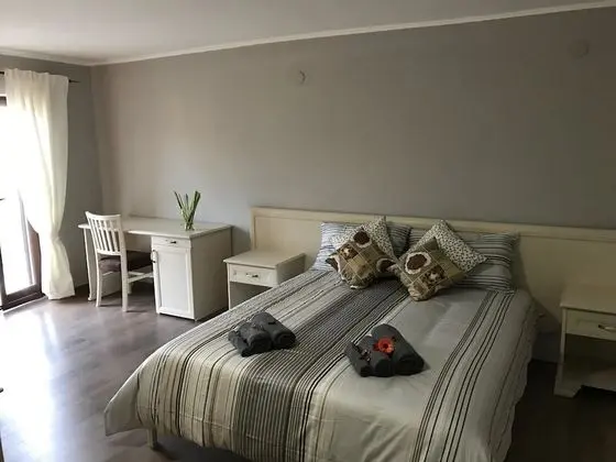 Basic Tek Büyük Yataklı Oda