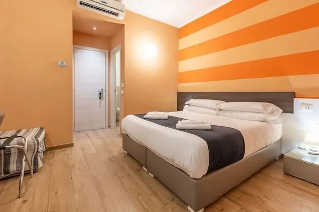 Tek Büyük veya İki Ayrı Yataklı Oda, Özel Banyo