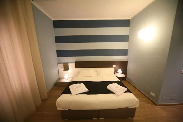 Tek Büyük veya İki Ayrı Yataklı Oda, Özel Banyo