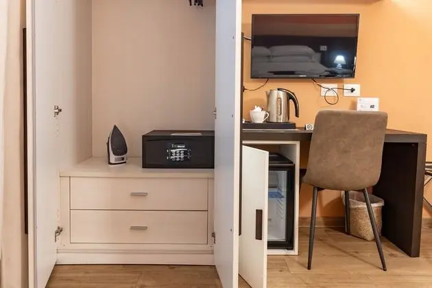 Tek Büyük Yataklı Oda, 1 Büyük (Queen) Boy Yatak, Sigara İçilmez, Özel Banyo