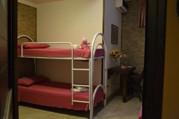 Standard Dört Kişilik Oda