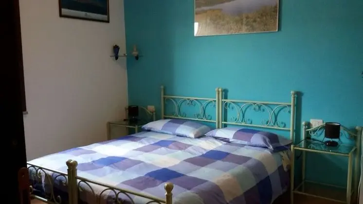 Tek Büyük veya İki Ayrı Yataklı Oda