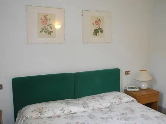 Tek Büyük veya İki Ayrı Yataklı Oda, Sigara İçilmez