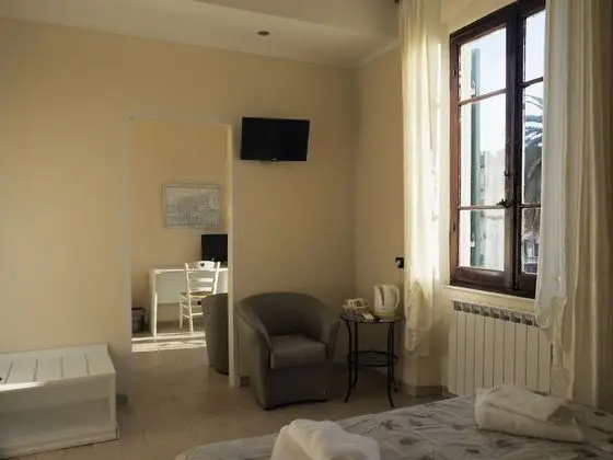 Oda, Balkon, Şehir Manzaralı