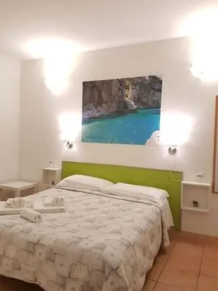 Basic Tek Büyük Yataklı Oda