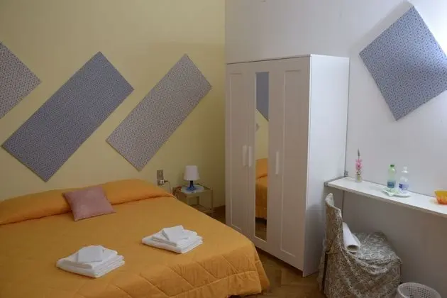 Dört Kişilik Oda, Banyolu/Duşlu, Bahçe Manzaralı