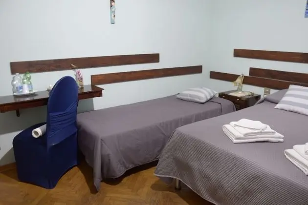 Dört Kişilik Oda, Ortak Banyo, Nehir Manzaralı