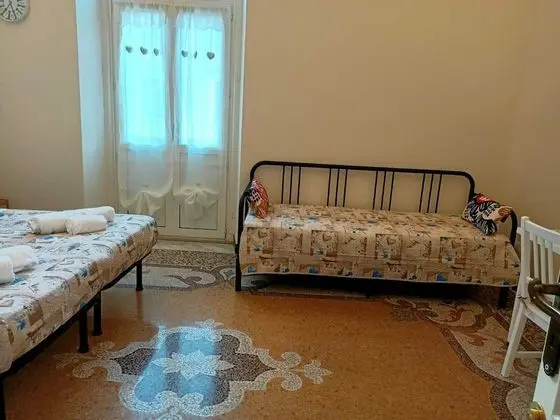 Dört Kişilik Oda, Ortak Banyo