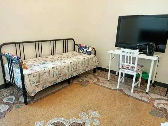 Dört Kişilik Oda, Ortak Banyo