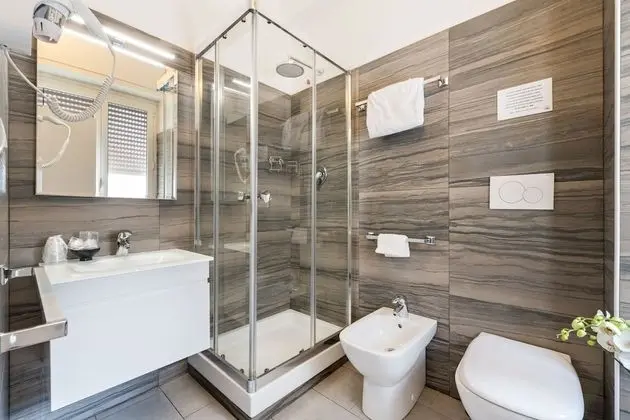 Tek Büyük Yataklı Oda, Mutfak