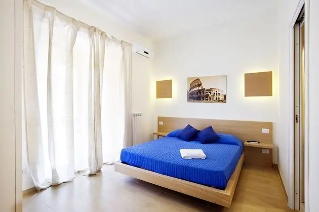 Standard Tek Büyük Yataklı Oda