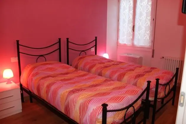 Classic İki Ayrı Yataklı Oda, 2 Tek Kişilik Yatak (Fucsia)