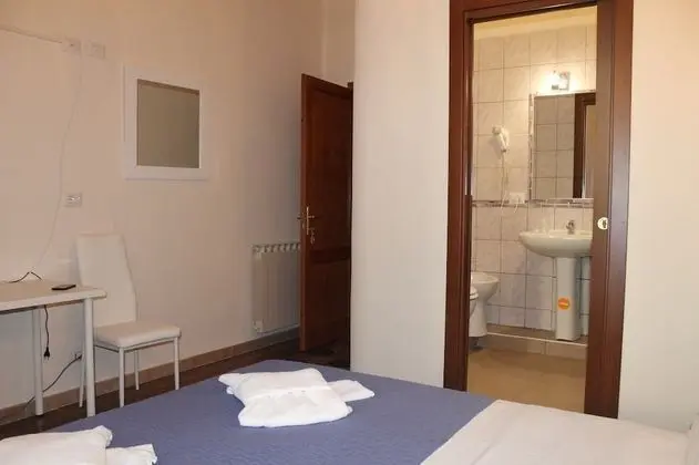 Tek Büyük veya İki Ayrı Yataklı Oda