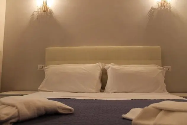 Tek Büyük veya İki Ayrı Yataklı Oda