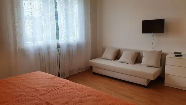 Comfort İki Ayrı Yataklı Oda, Ortak Banyo (with Extra bed)