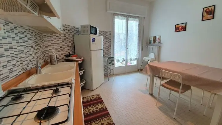 Comfort İki Ayrı Yataklı Oda, Ortak Banyo (with Extra bed)