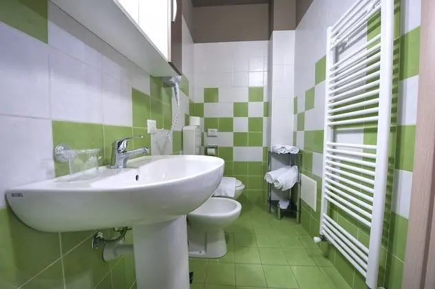 Oda, Sigara İçilmez, Özel Banyo