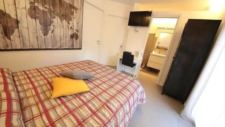 Tek Büyük Yataklı Oda