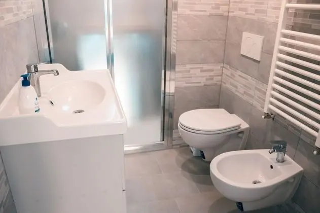 Deluxe Tek Büyük veya İki Ayrı Yataklı Oda (Palinuro)