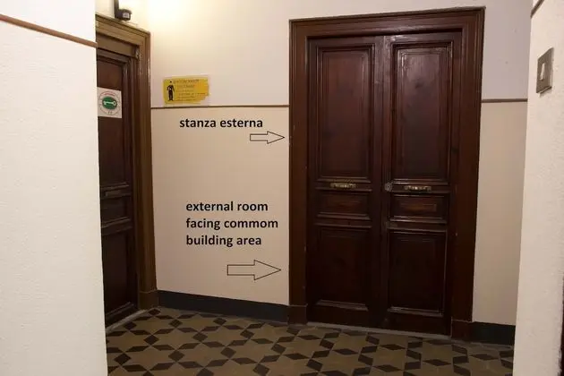Tek Büyük Yataklı Oda, 2 Tek Kişilik Yatak