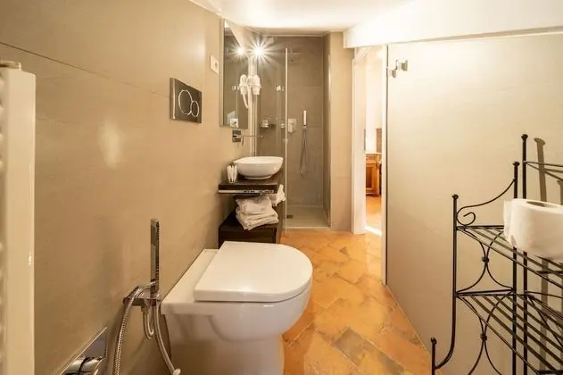 Basic Oda, 1 Çift Kişilik Yatak, Sigara İçilmez, Özel Banyo