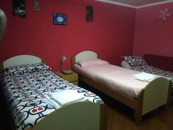 Üç Kişilik Oda