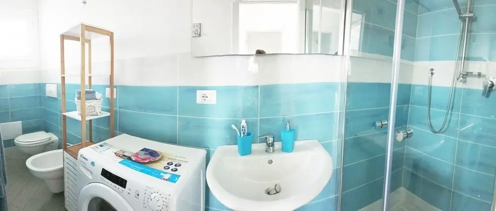 Apart Daire, 2 Yatak Odası, Teras, Havuz Manzaralı