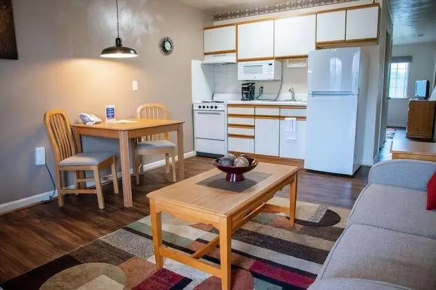 Standard Süit, 1 Büyük (Queen) Boy Yatak