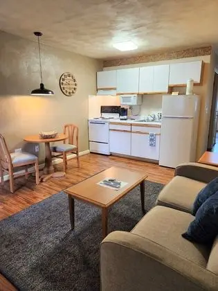 Standard Süit, 1 Büyük (Queen) Boy Yatak